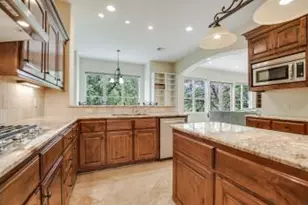 2401 Sailpoint Dr, Spicewood, TX 78669 - Photo 8
