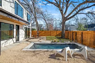 722 Gunter St, Austin, TX 78702 - Photo 16