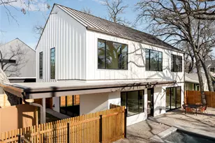 722 Gunter St, Austin, TX 78702 - Photo 2