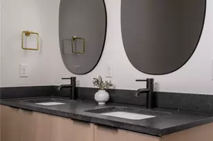 722 Gunter St, Austin, TX 78702 - Photo 36