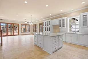 3006 Washington Square, Austin, TX 78705 - Photo 10