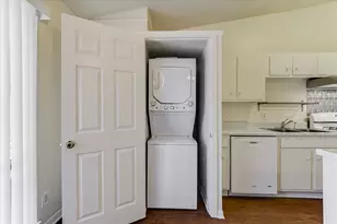 612 W 51st St, Austin, TX 78751 - Photo 6