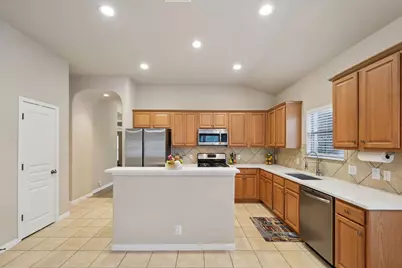 808 Great Sand Dunes Avenue, Pflugerville, TX 78660 - Photo 18