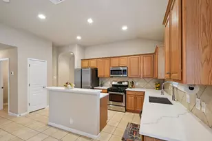 808 Great Sand Dunes Ave, Pflugerville, TX 78660 - Photo 16