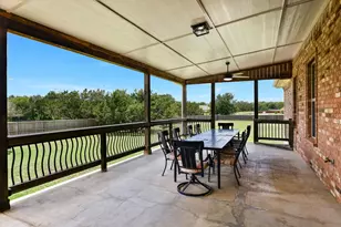 212 Christine Ln, Liberty Hill, TX 78642 - Photo 10