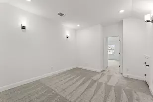 204 Amista Dr, Liberty Hill, TX 78642 - Photo 22