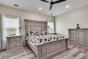 537 Lower Elgin Rd, Elgin, TX 78621 - Photo 14