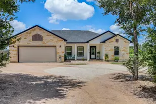 537 Lower Elgin Rd, Elgin, TX 78621 - Photo 1