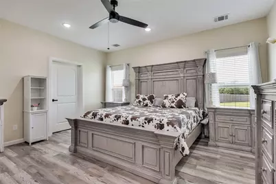 537 Lower Elgin Road, Elgin, TX 78621 - Photo 12