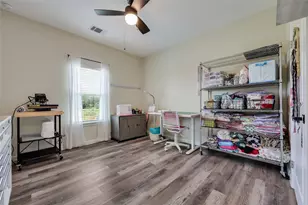 537 Lower Elgin Rd, Elgin, TX 78621 - Photo 18