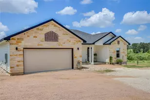 537 Lower Elgin Rd, Elgin, TX 78621 - Photo 2