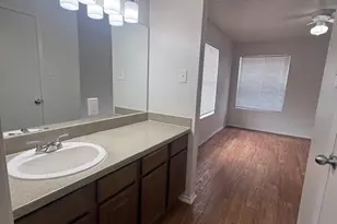205 Craddock Ave, San Marcos, TX 78666 - Photo 12