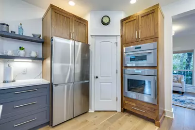 109 W Spring Drive, West Lake Hills, TX 78746 - Photo 12