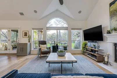 109 W Spring Drive, West Lake Hills, TX 78746 - Photo 4