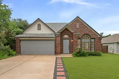 8322 Doe Meadow Drive, Austin, TX 78749 - Photo 2