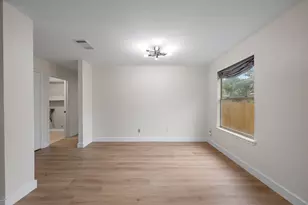 8322 Doe Meadow Dr, Austin, TX 78749 - Photo 8