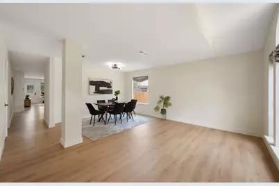 8322 Doe Meadow Drive, Austin, TX 78749 - Photo 6