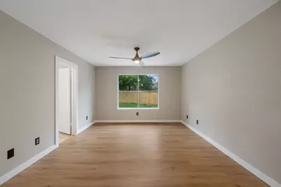 8322 Doe Meadow Drive, Austin, TX 78749 - Photo 22