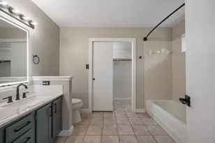 8322 Doe Meadow Dr, Austin, TX 78749 - Photo 24