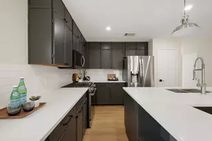 8322 Doe Meadow Dr, Austin, TX 78749 - Photo 12