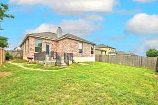 1621 Dragonfly Loop Loop, Bastrop, TX 78602 - Photo 24