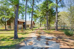 179 Rainbow Dr, Bastrop, TX 78602 - Photo 2