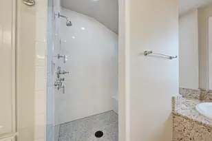 2308 Forest Ave, Austin, TX 78704 - Photo 32