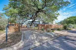 2308 Forest Ave, Austin, TX 78704 - Photo 2