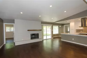 2007 Teakwood Dr, Austin, TX 78757 - Photo 2