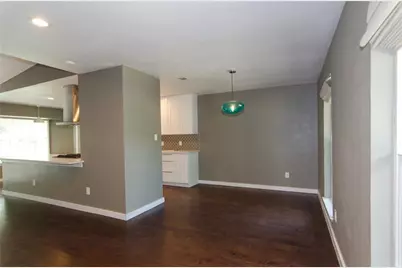 2007 Teakwood Drive, Austin, TX 78757 - Photo 4