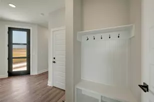 1015 Lucinda Williams Dr, Austin, TX 78744 - Photo 2