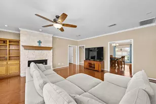 108 Thornwood Rd, Georgetown, TX 78628 - Photo 10
