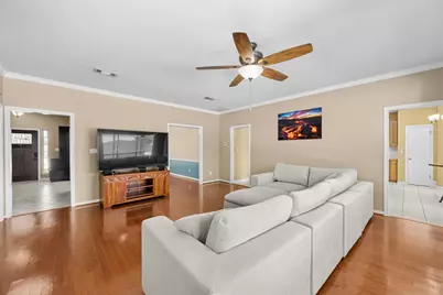 108 Thornwood Road, Georgetown, TX 78628 - Photo 12
