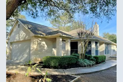 10 Troon Drive, Lakeway, TX 78738 - Photo 2