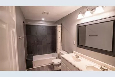 106 W Hoopes Avenue, Pflugerville, TX 78660 - Photo 14