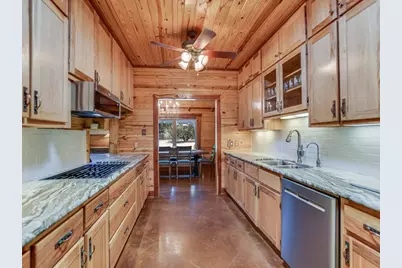 254 Middleton Road, Spicewood, TX 78669 - Photo 8
