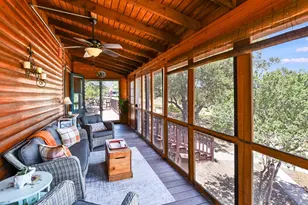 254 Middleton Rd, Spicewood, TX 78669 - Photo 10
