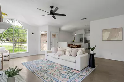 13910 Cambourne Drive, Pflugerville, TX 78660 - Photo 2