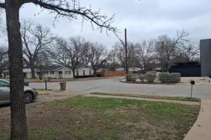 7520 Delafield Ln, Austin, TX 78752 - Photo 8
