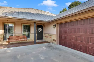 252 Sunday Dr, Burnet, TX 78611 - Photo 2