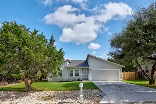 20102 Lee Ln, Lago Vista, TX 78645 - Photo 2