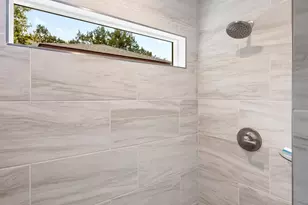 20102 Lee Ln, Lago Vista, TX 78645 - Photo 18