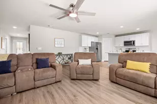 20102 Lee Ln, Lago Vista, TX 78645 - Photo 8