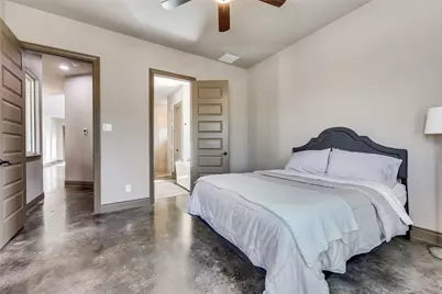 19129 Camelot Woods Cove, Lago Vista, TX 78645 - Photo 18