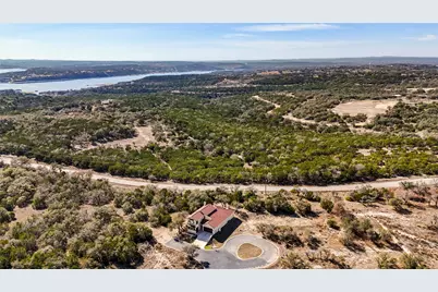 19129 Camelot Woods Cove, Lago Vista, TX 78645 - Photo 34