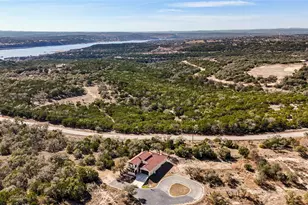 19129 Camelot Woods Cove, Lago Vista, TX 78645 - Photo 34