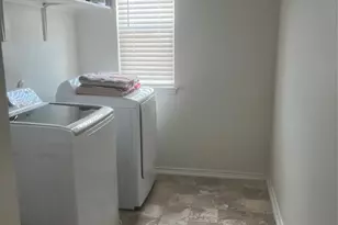 109 Crimson Ln, Kyle, TX 78640 - Photo 24