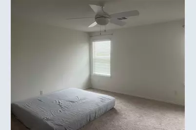 109 Crimson Lane, Kyle, TX 78640 - Photo 14