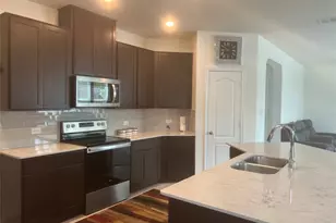 109 Crimson Ln, Kyle, TX 78640 - Photo 6