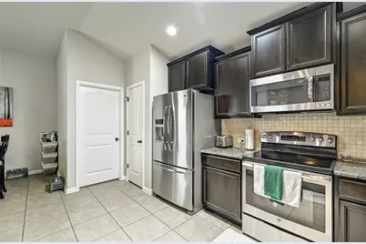 821 Bryce Canyon, Pflugerville, TX 78660 - Photo 10